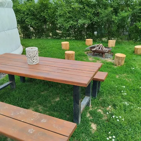 Jurta Na Zvireci Farme Apartman *